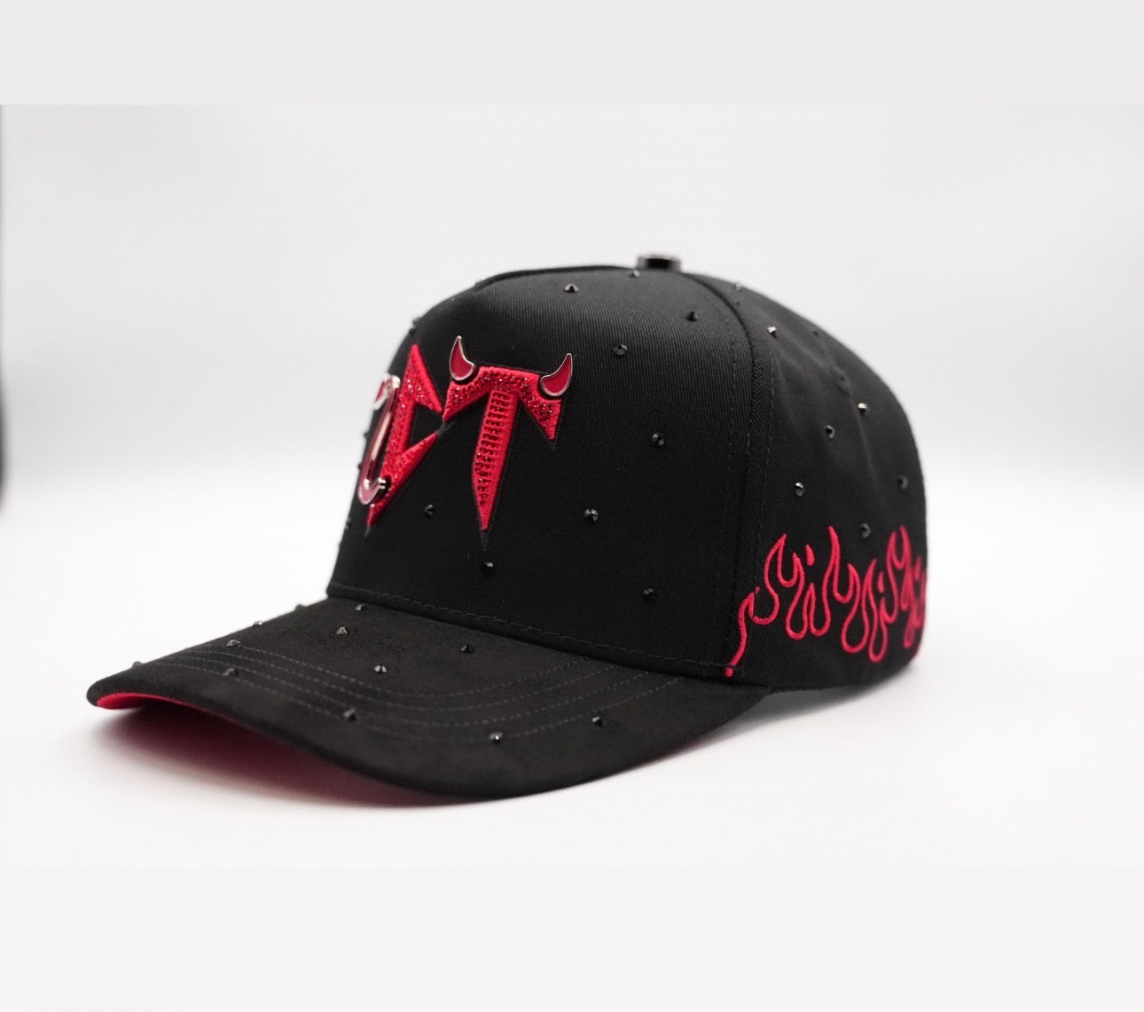 CT corridos tumbados crystal BLK RED