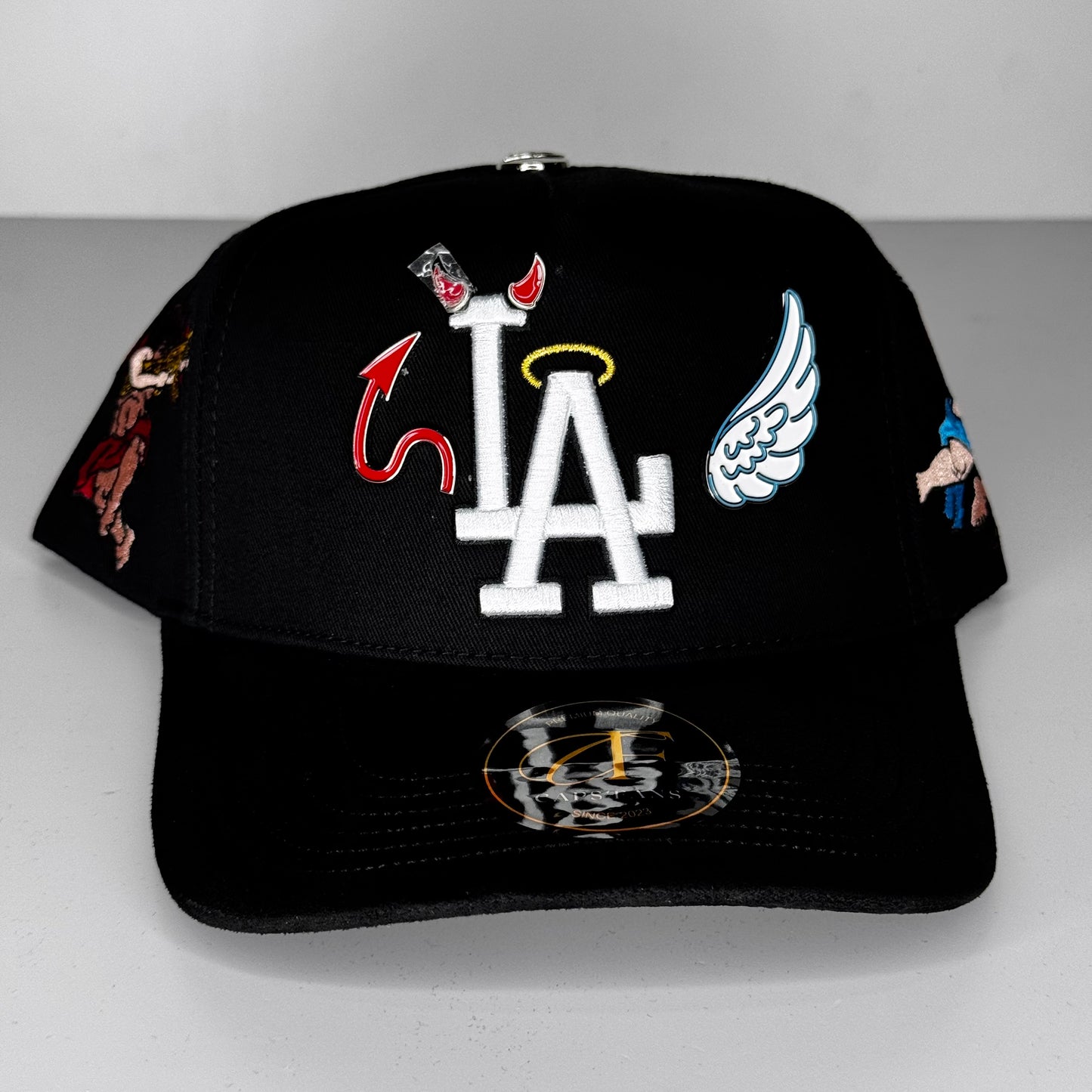 LA ANGELES DEMONIOS