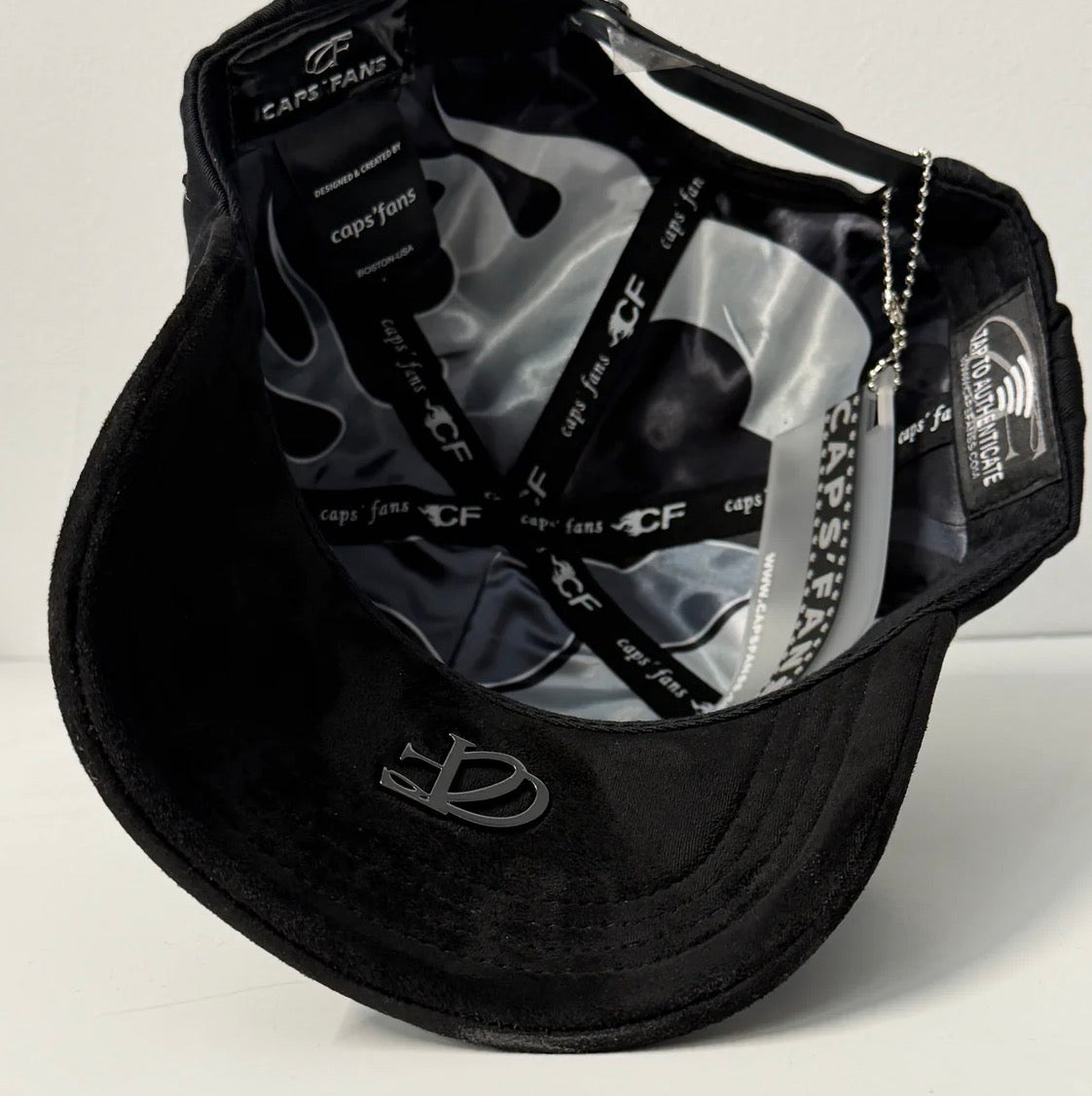 Ny total BLK skull