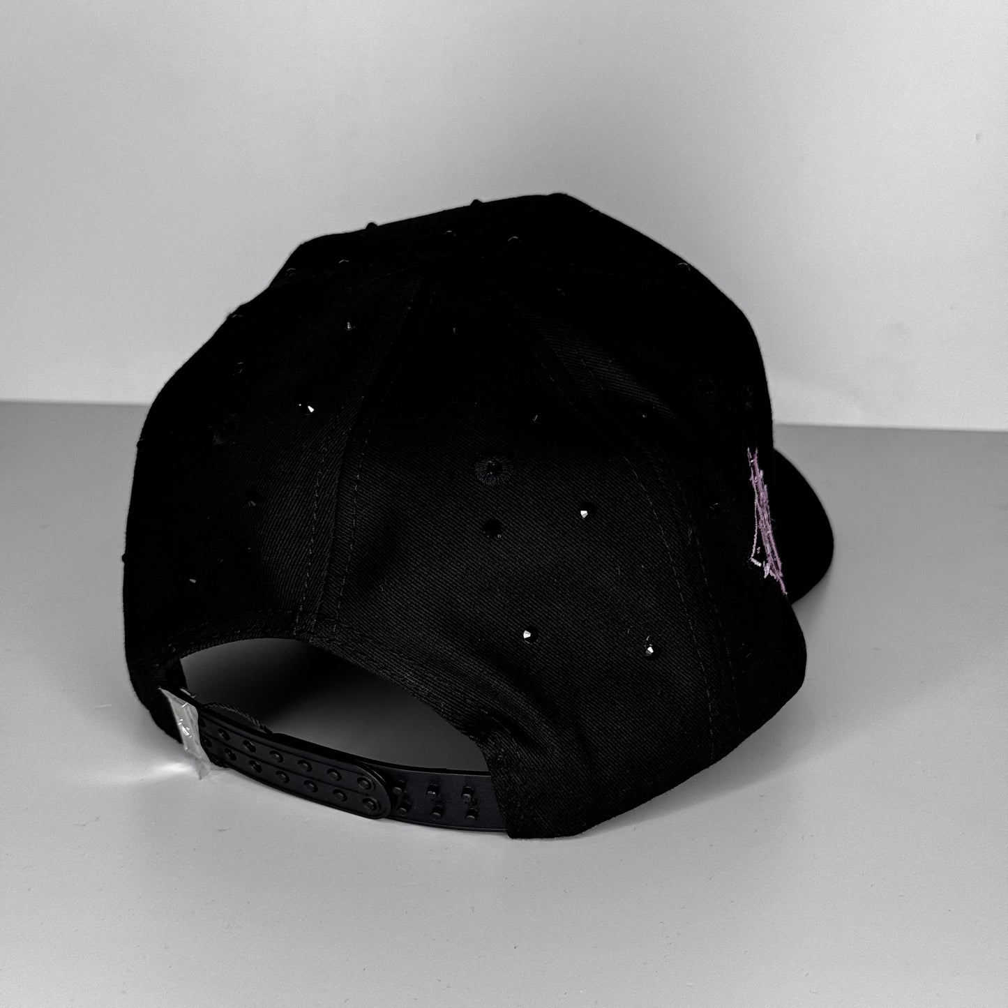 JUNIOR H PINK