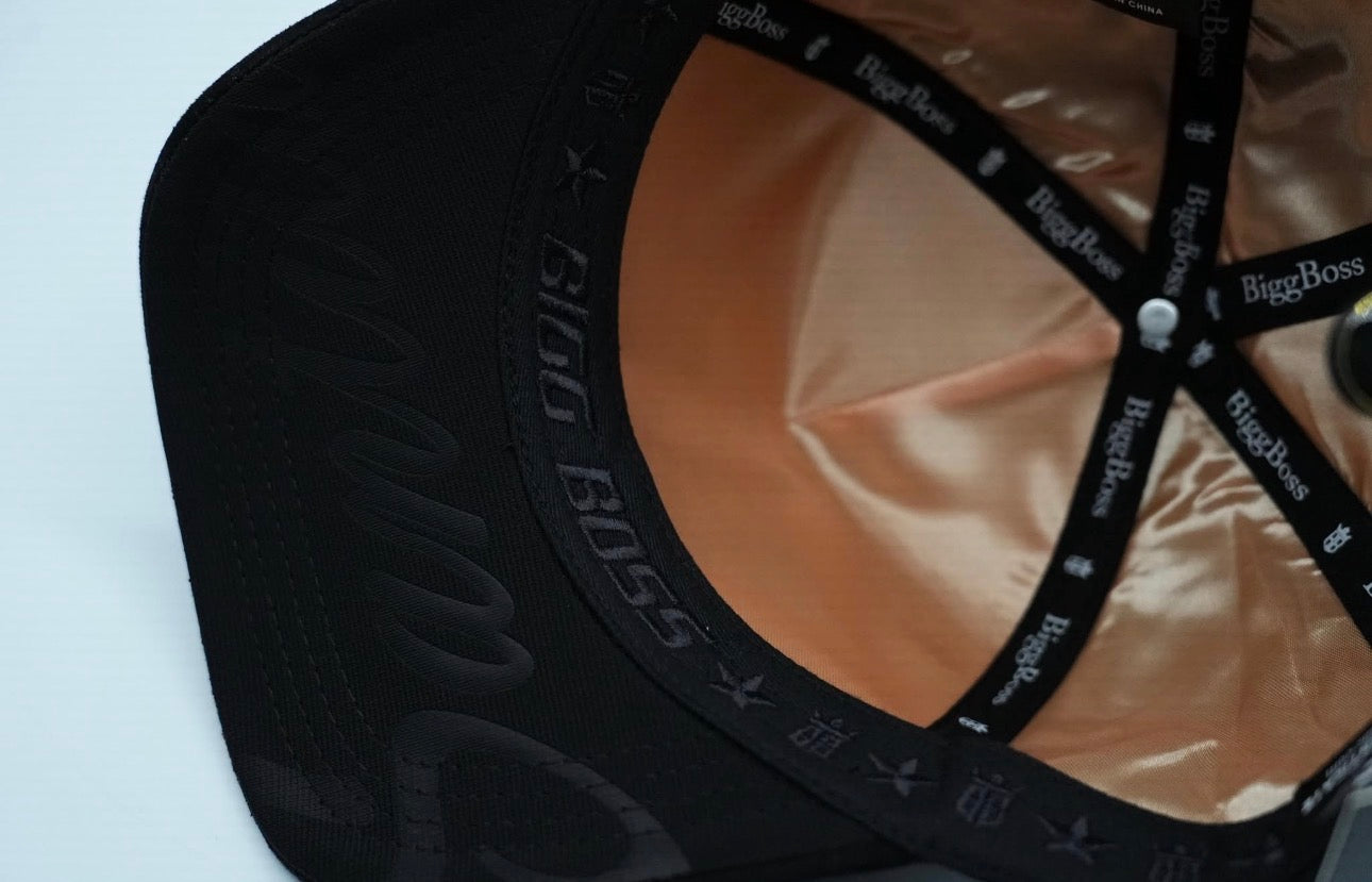 Santa muerte BLK gold