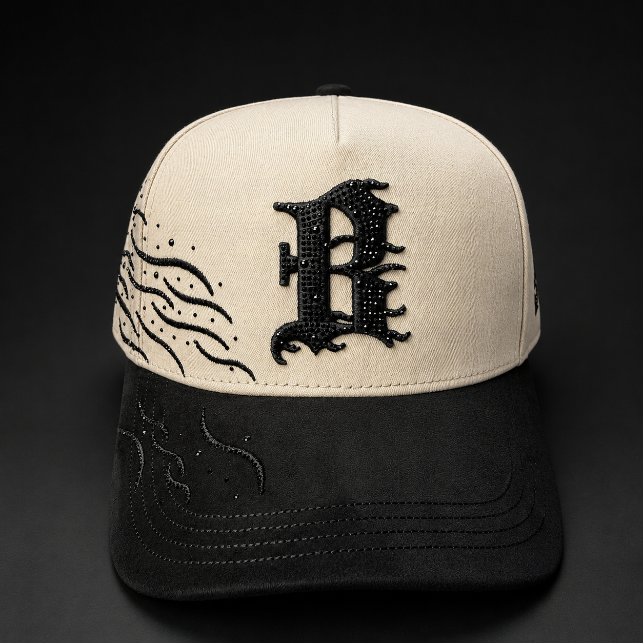 B Cream BLK cristales