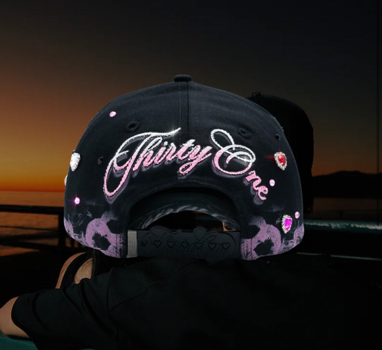 LA Thirty One sweet heart (only hat)