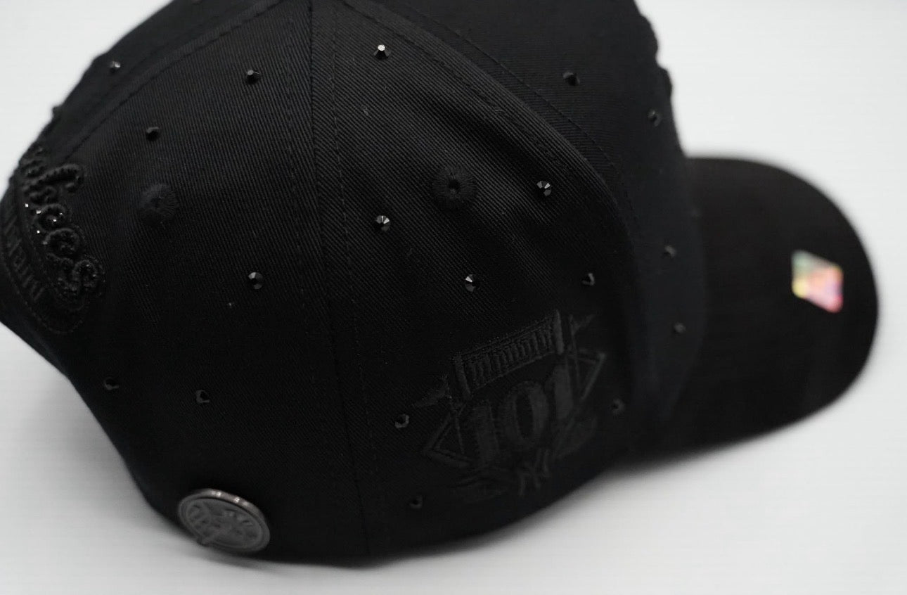 Ny crystal total BLK