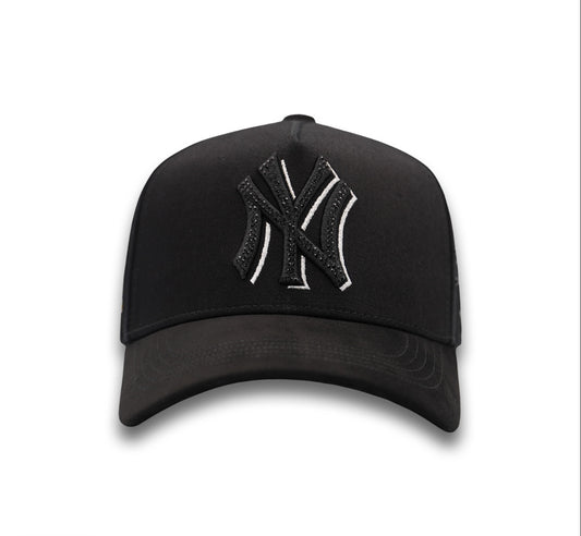 NEW YORK SILVER BLACK