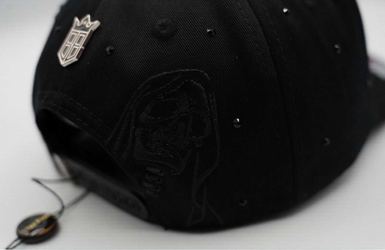 Santa muerte BLK gold