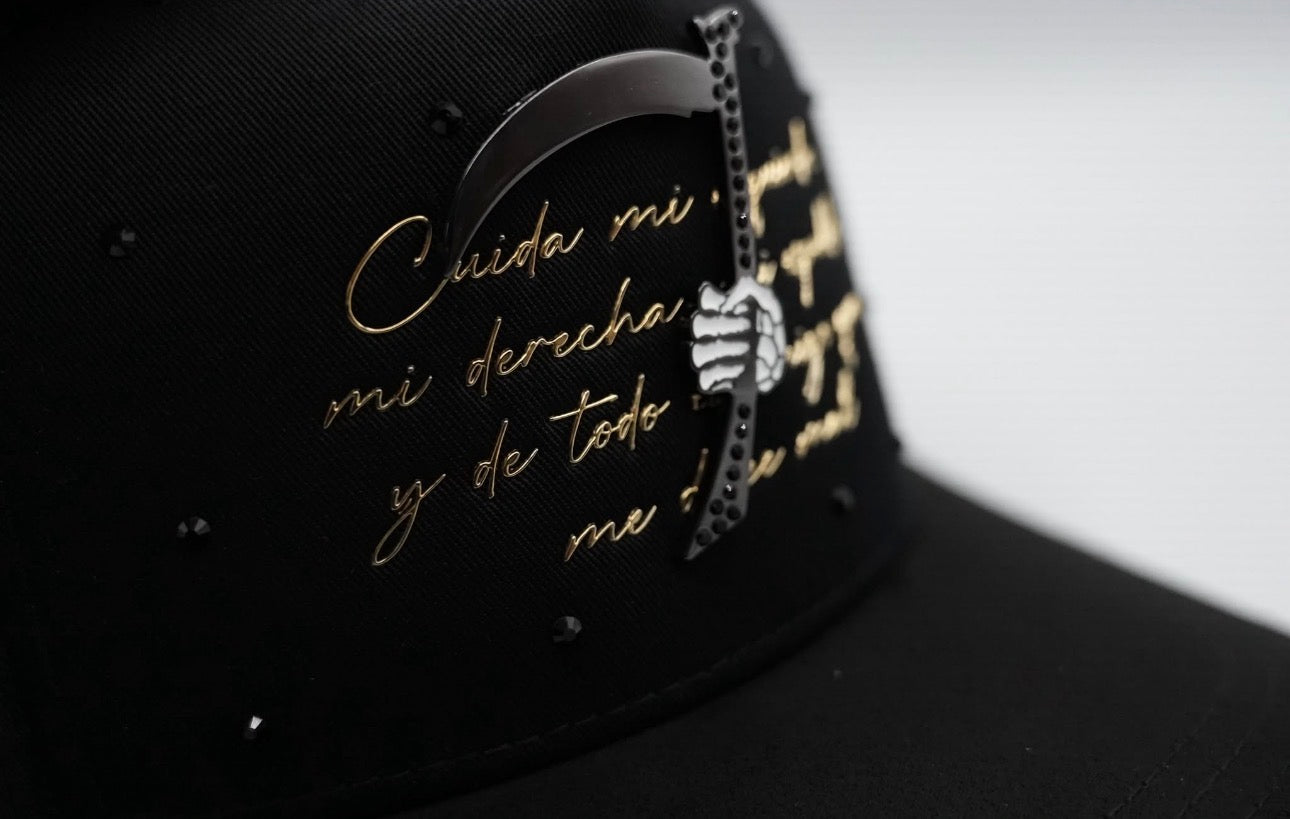 Santa muerte BLK gold