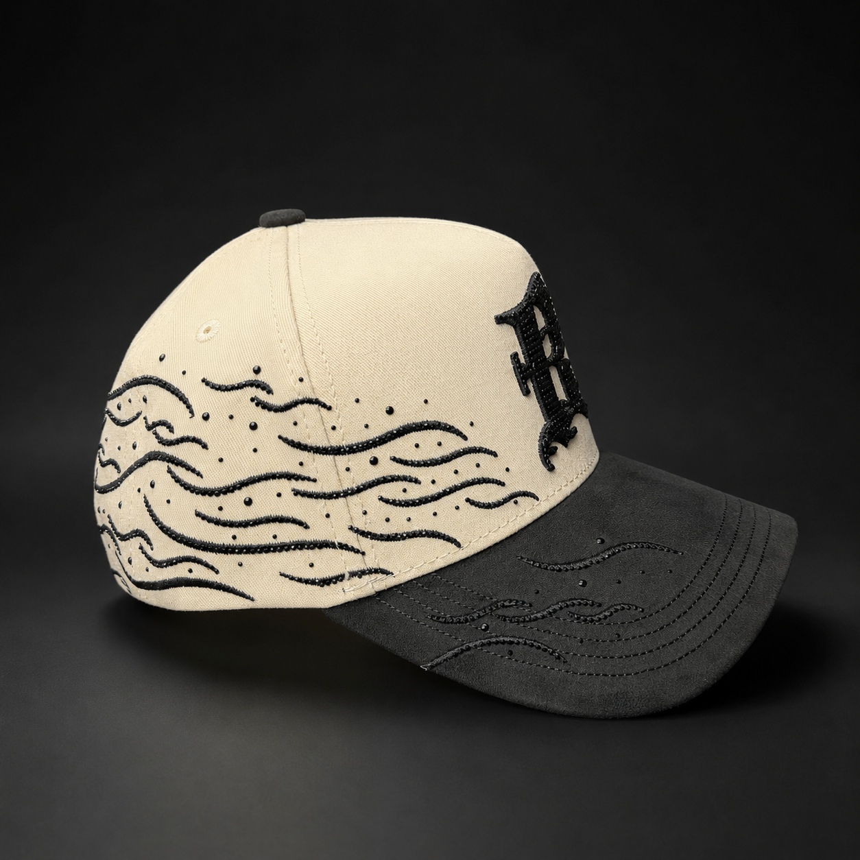 B Cream BLK cristales