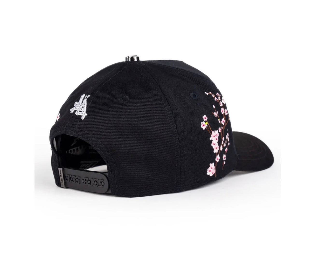 LA boss Flores pink