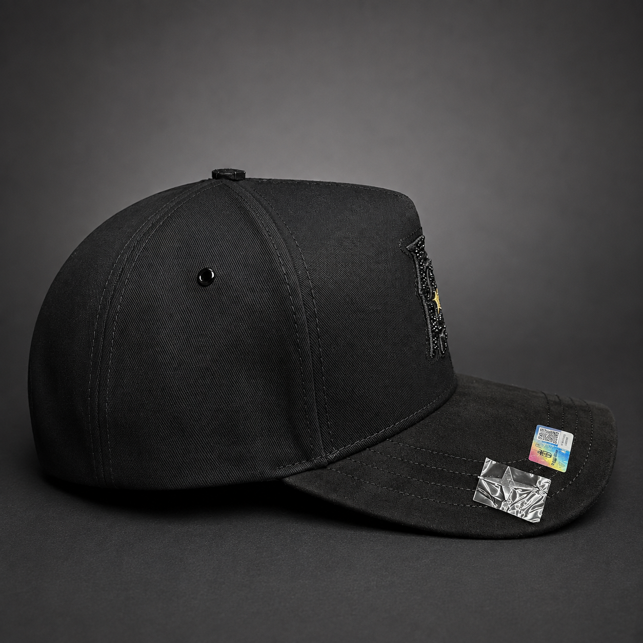 LA star gold BLK